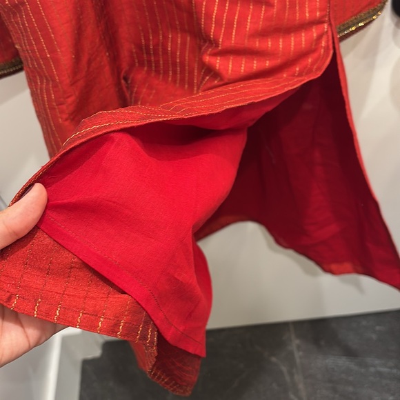 Red sherwani pant set - Picture 6 of 9
